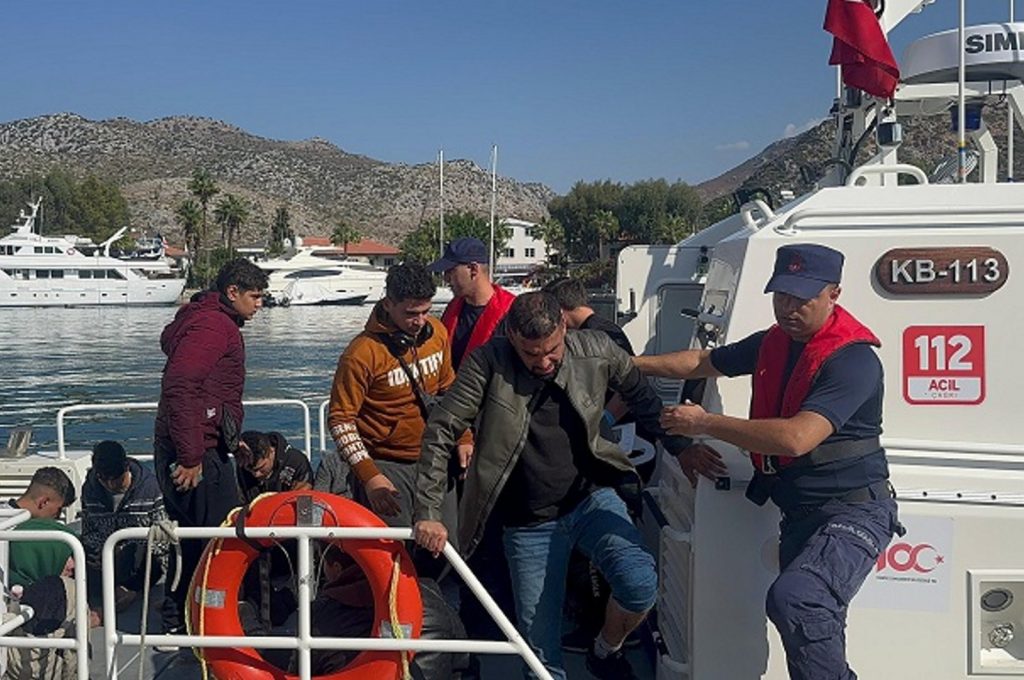 Türkiye, Greece agree to boost co-op against migrant smuggling