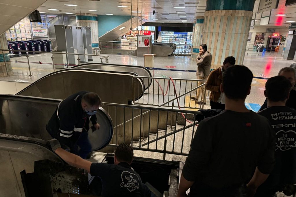 Yenikapı metro station fire causes chaos for Istanbul commuters