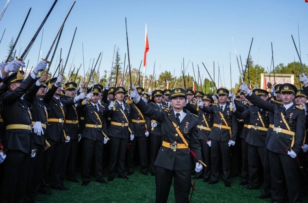 Turkish army faces ‘defamation’ over disobedient military grads: Sources