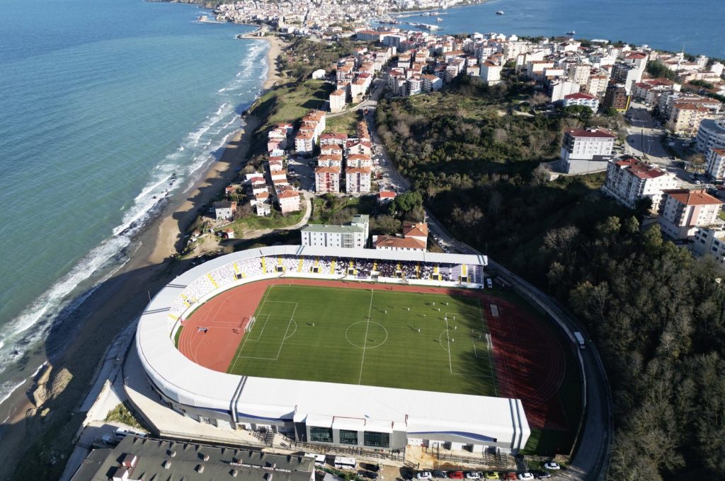 Turkish coastal gem: Sinop City Stadium hosts 1st official match