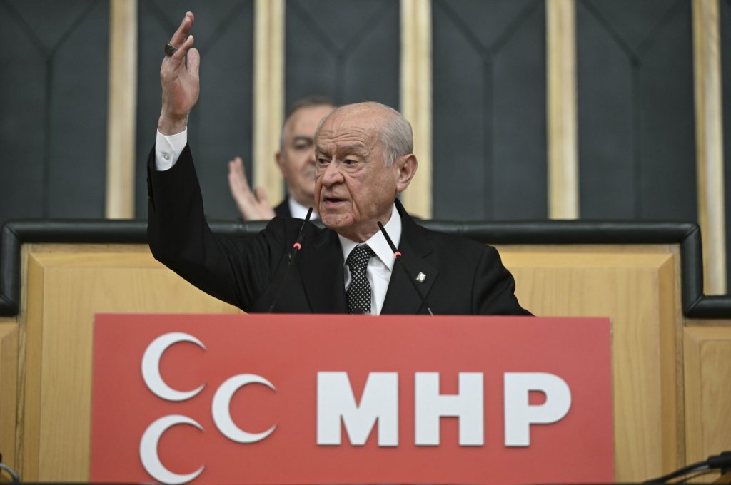 Bahçeli stirs call for Syria-Türkiye talks in troubling times