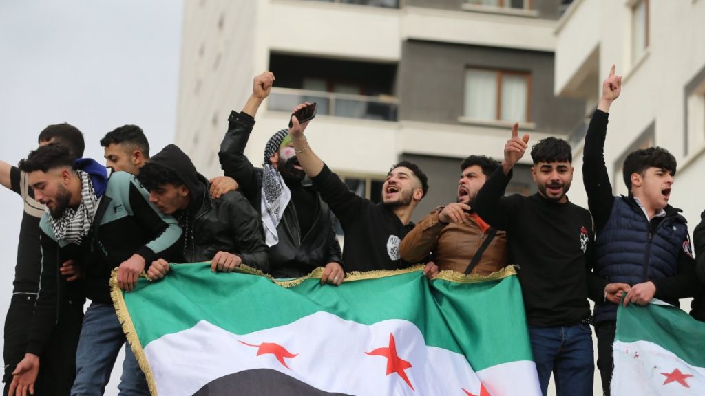 Syrian refugees in Türkiye cheer end of oppressive Assad regime