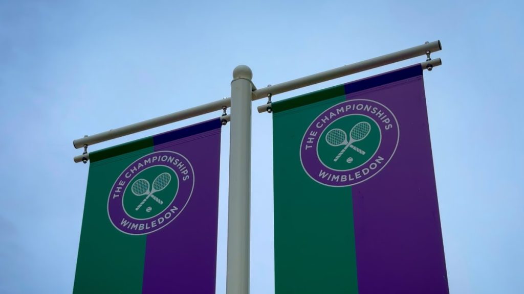 Wimbledon serves up legal action to clear court for expansion