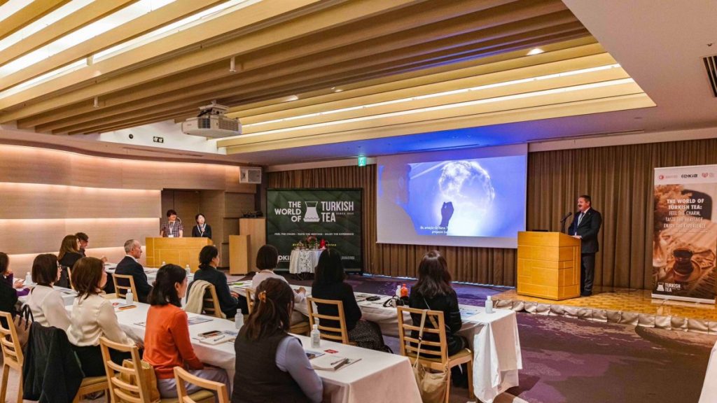 Turkish tea culture, brewing secrets shared with Japanese audience