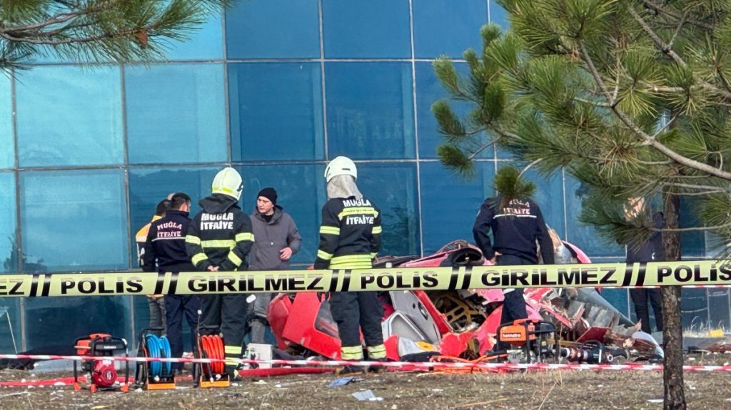 Tragic helicopter crash claims 4 lives at Muğla hospital in Türkiye