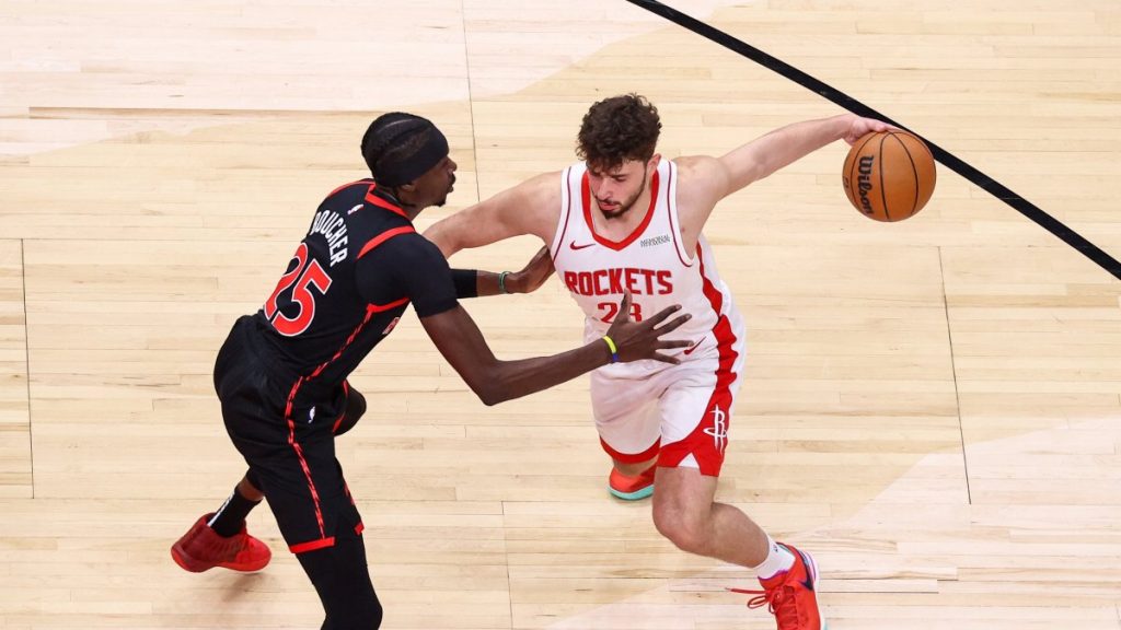 Alperen Şengün’s double-double inspires Rockets’ win over Raptors