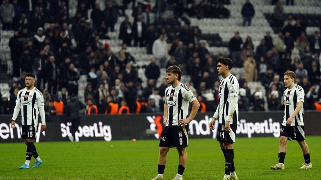 Beşiktaş’s hopes hit dead end as fiery start turns into nightmare