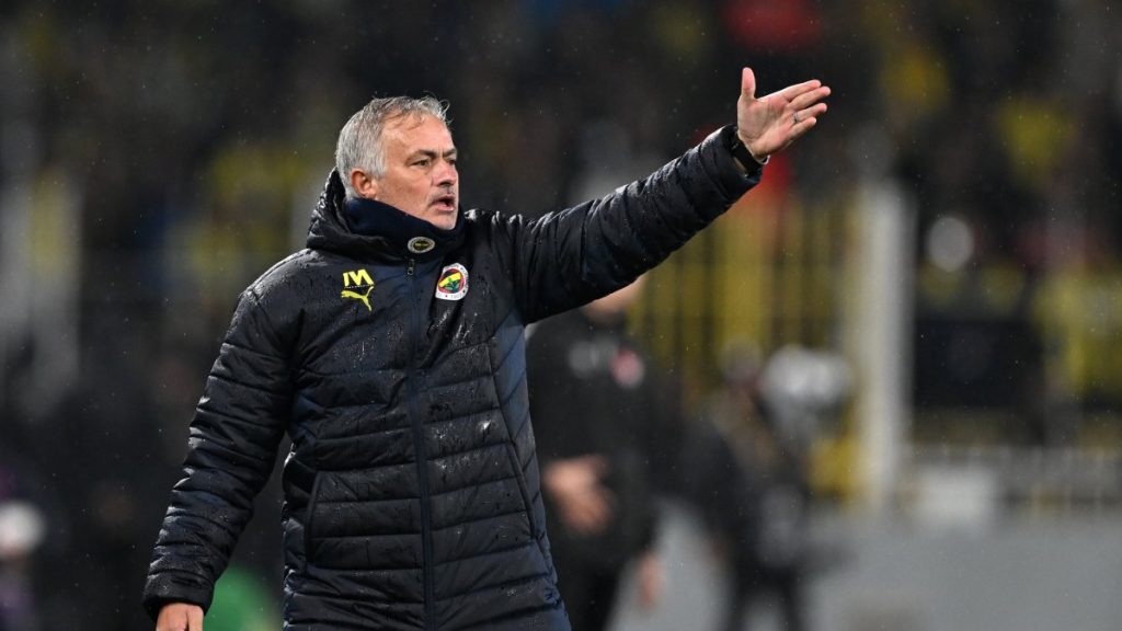 TFF sends well wishes to Mourinho after gallbladder surgery
