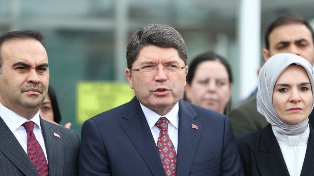 Türkiye allows DEM Party to visit PKK’s jailed leader Öcalan