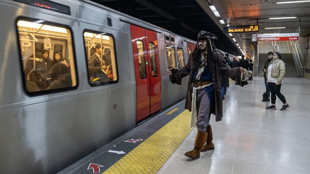 Pirate vibes take over Ankara as Turkish man channels Jack Sparrow