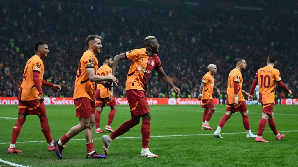 Galatasaray seek top-8 finish with decisive Ajax showdown