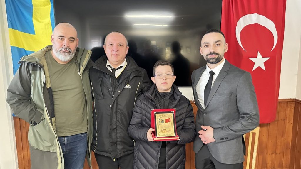Turkish father, son hailed as heroes in Sweden for fire rescue