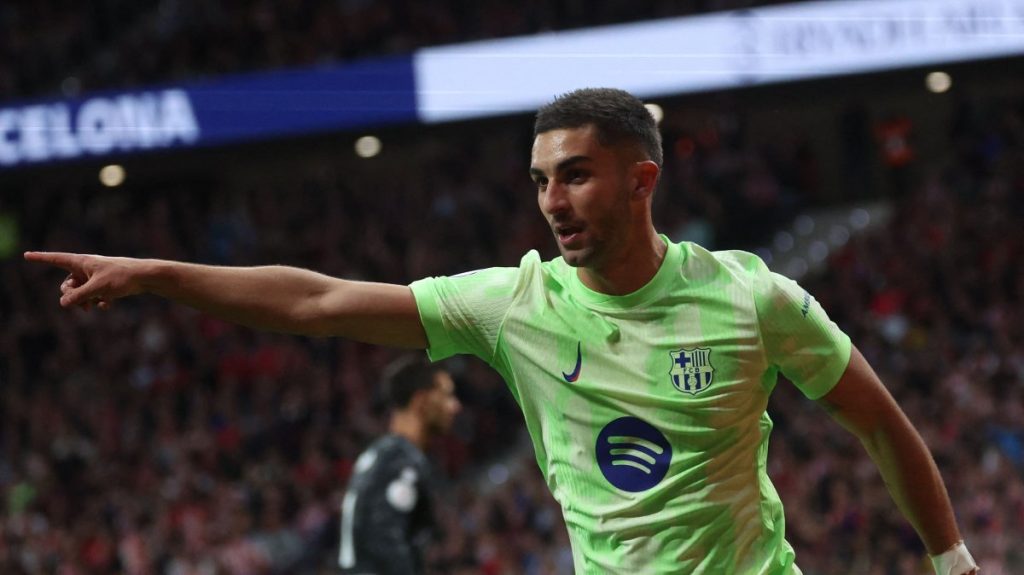 Barcelona outduel Atletico 1-0 to book Clasico Copa del Rey final