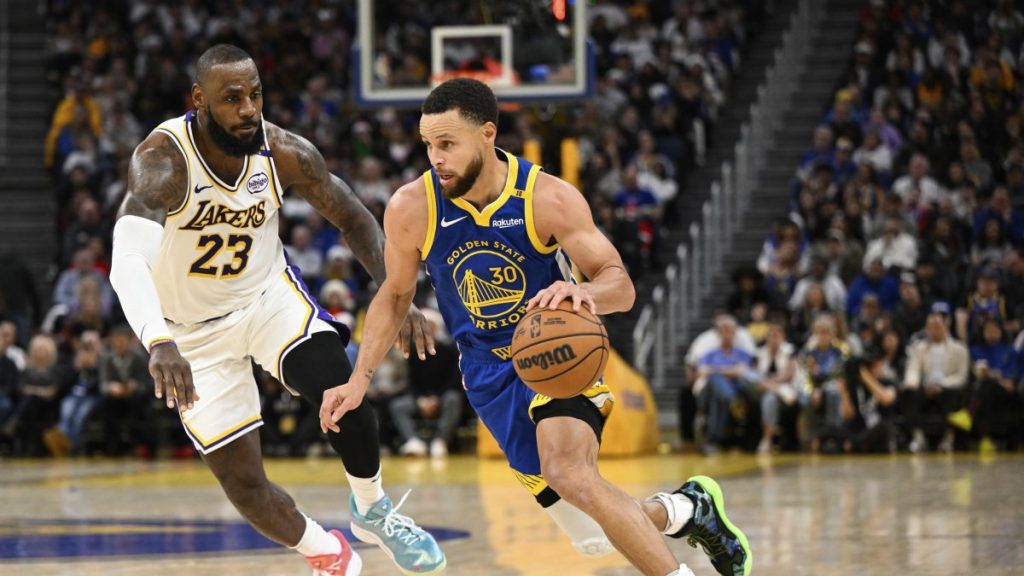 Lakers, Warriors clash in high-stakes playoff preview face-off