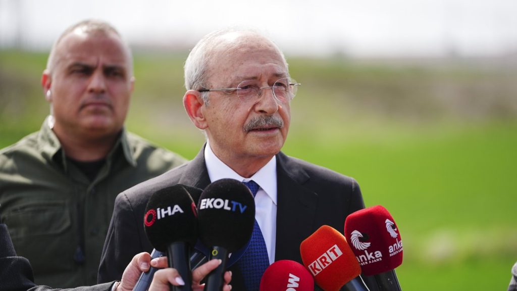 Kılıçdaroğlu announces noncandidacy ahead of CHP congress