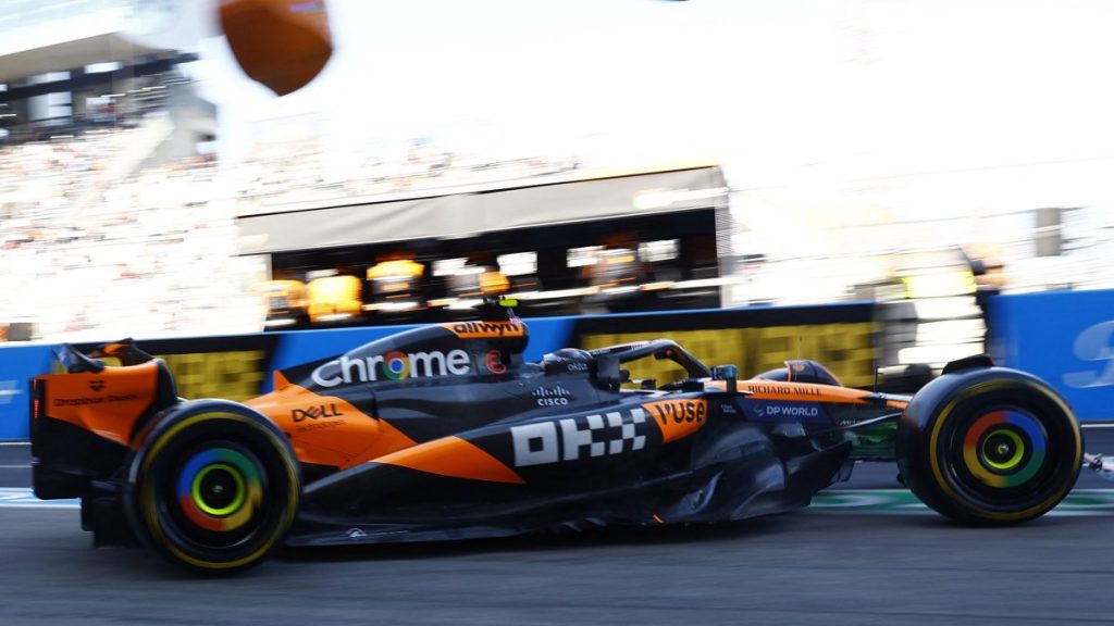 McLarens steer clear of chaos to top timesheets in Japanese GP practice