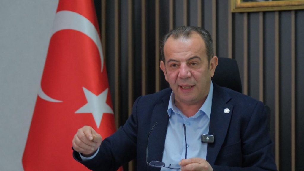 Turkish-Armenian patriarch slams CHP mayor over racist post