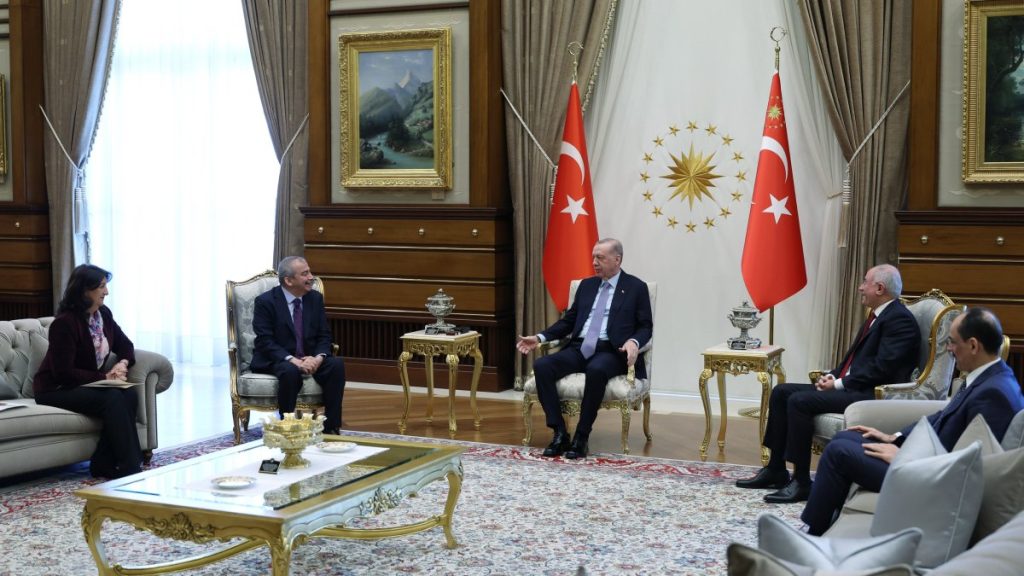 DEM Party pushes for concessions for terror-free Türkiye