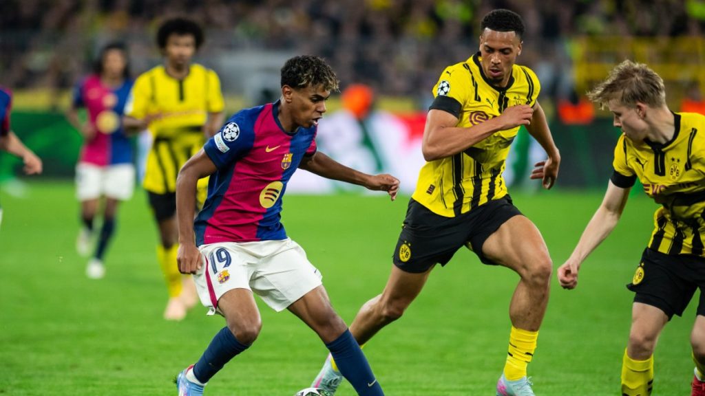Barca, PSG reach Champions League semis despite late 2nd-leg scares