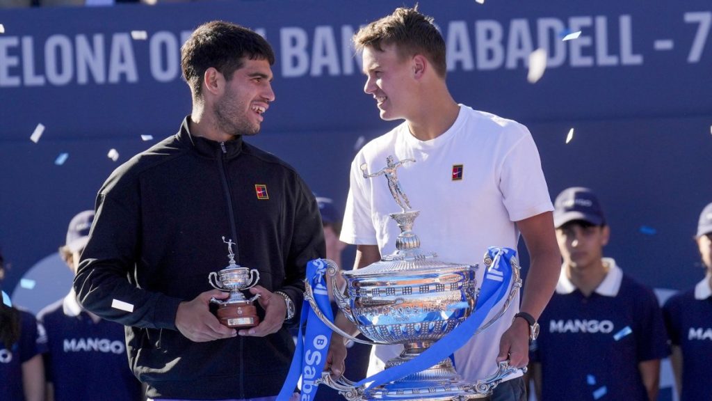 Rune rains on Alcaraz’s parade to snatch Barcelona Open crown