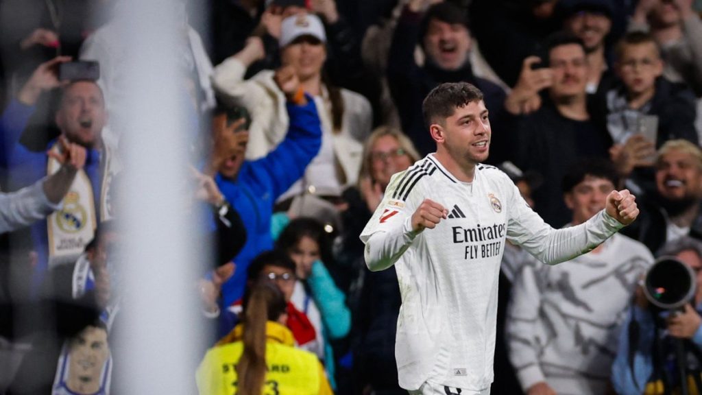 Valverde stunner saves Real Madrid title hopes against Bilbao