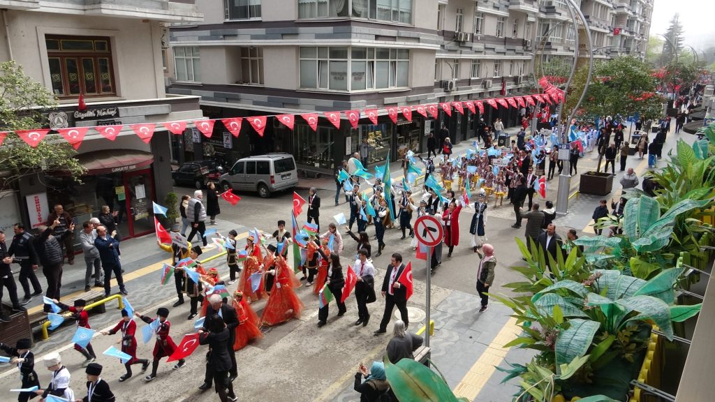 Turkic world children unite in Türkiye for cultural festival