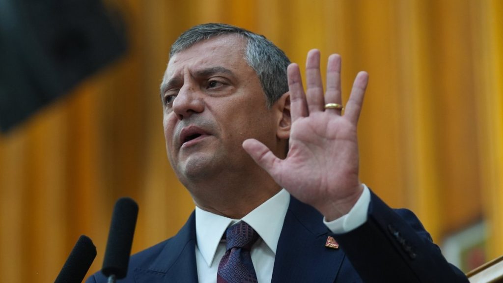 CHP defies protest ban despite governorate proposing alternatives