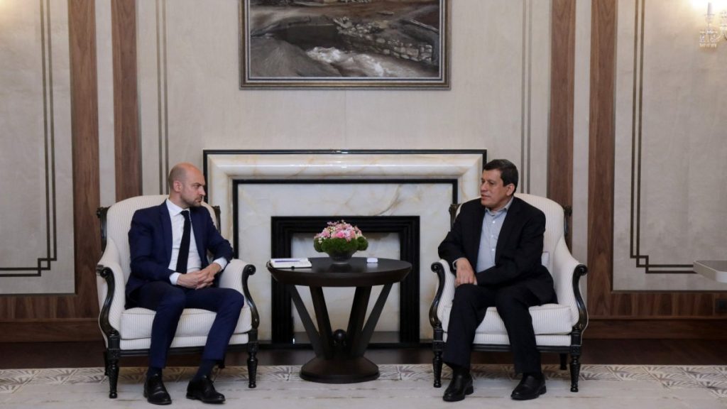 French FM meets YPG leader in Irbil to discuss Syria situation