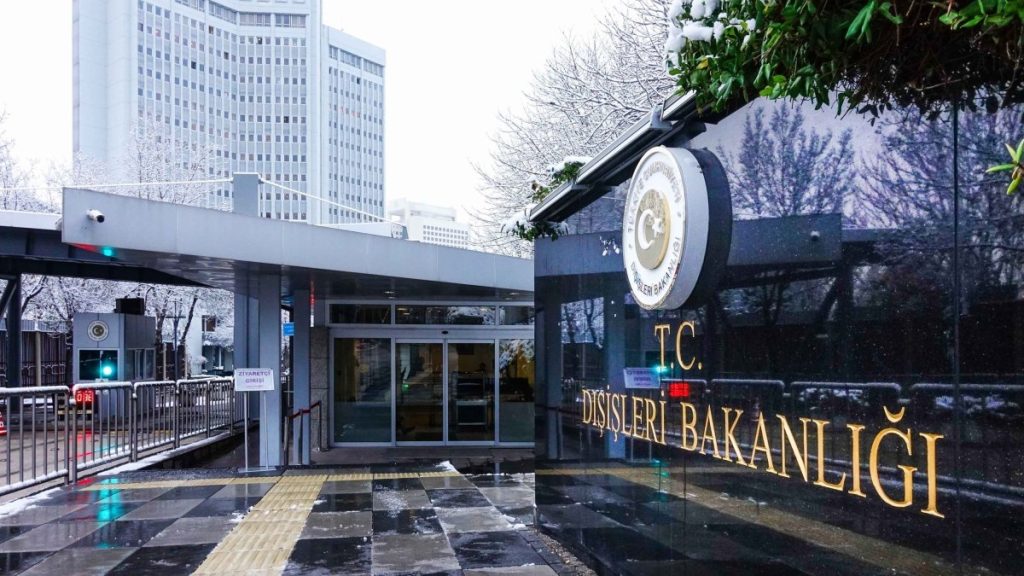 Foreign Ministry urges support for Türkiye-Armenia normalization