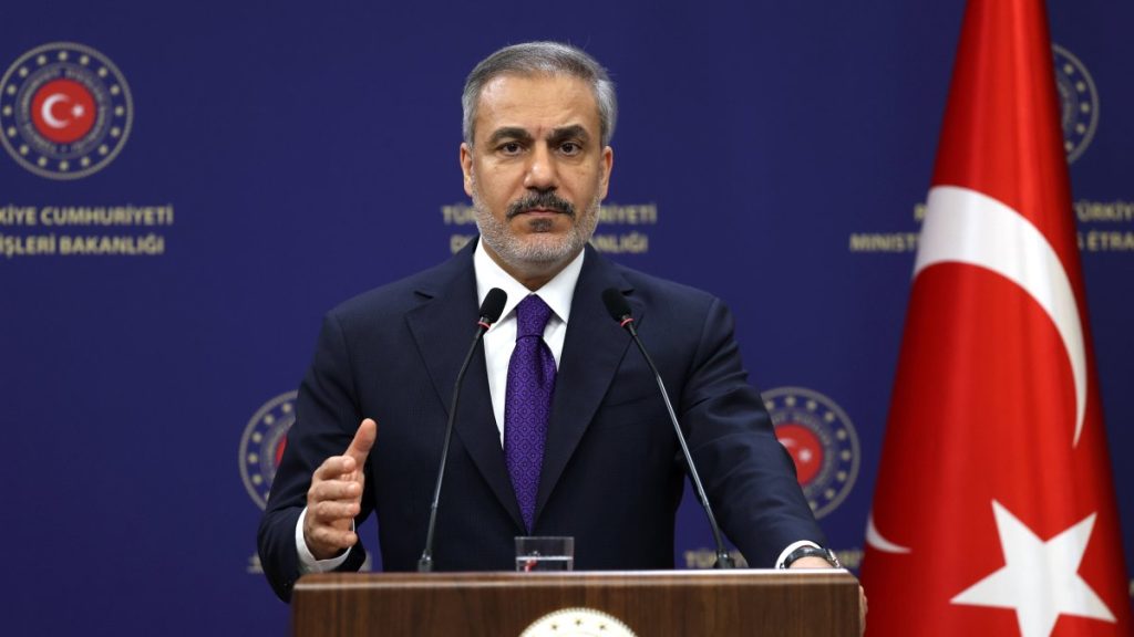 Turkish FM Fidan heads to Qatar to discuss ties, regional issues