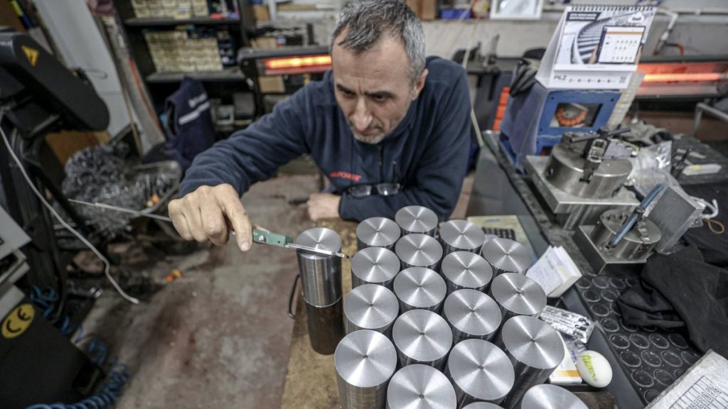 Turkish engineer turns conscription sketches into global export success