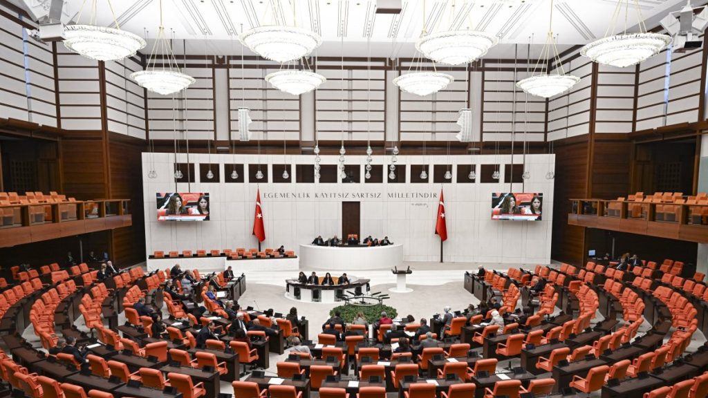 Türkiye mulls hefty jail terms for shootings, brawls