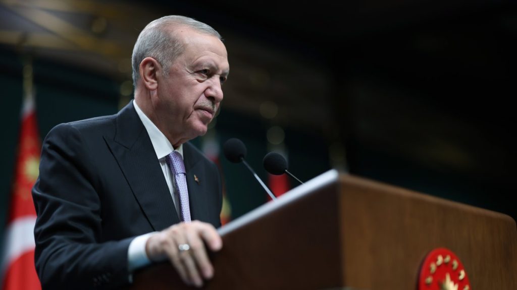 Erdoğan virtually meets Trump, al-Sharaa, lauds lifting of Syria sanctions