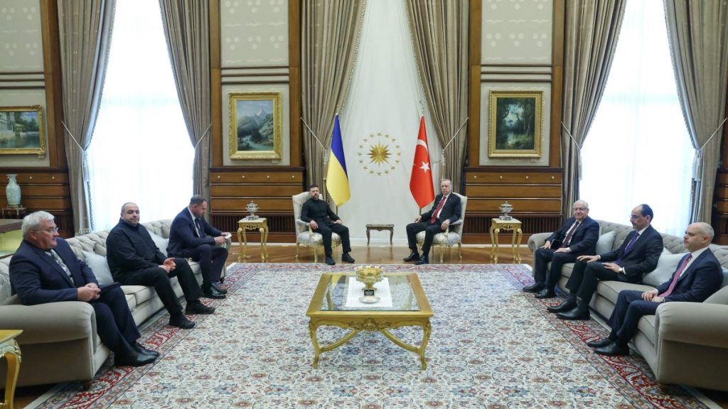 Türkiye ready to host Zelenskyy, Putin when they’re ready: Erdoğan