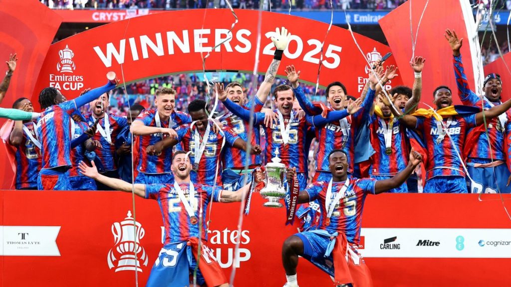 Crystal Palace beat Man City 1-0 in final to snatch FA Cup glory